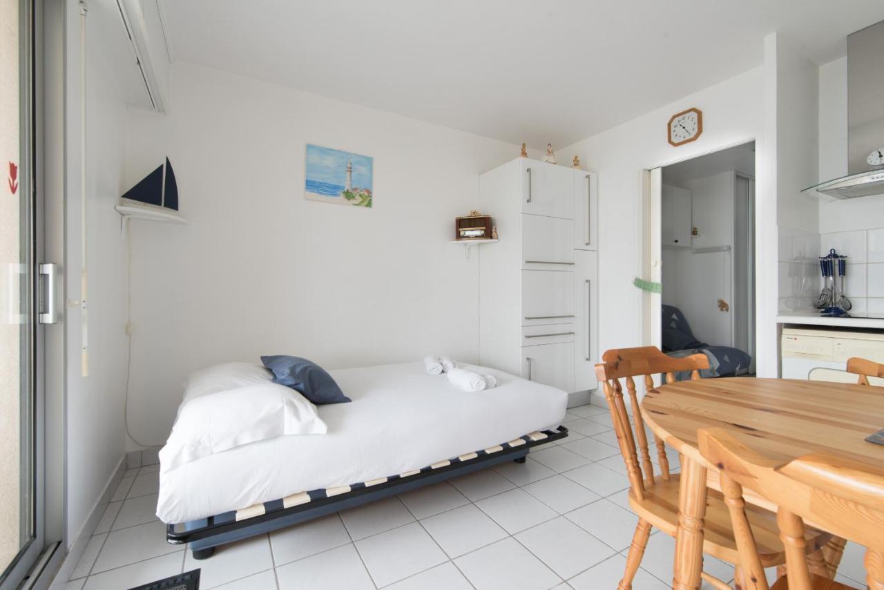 Agreable Studio Proche De La Plage, A ปอร์นิเชต์ ภายนอก รูปภาพ